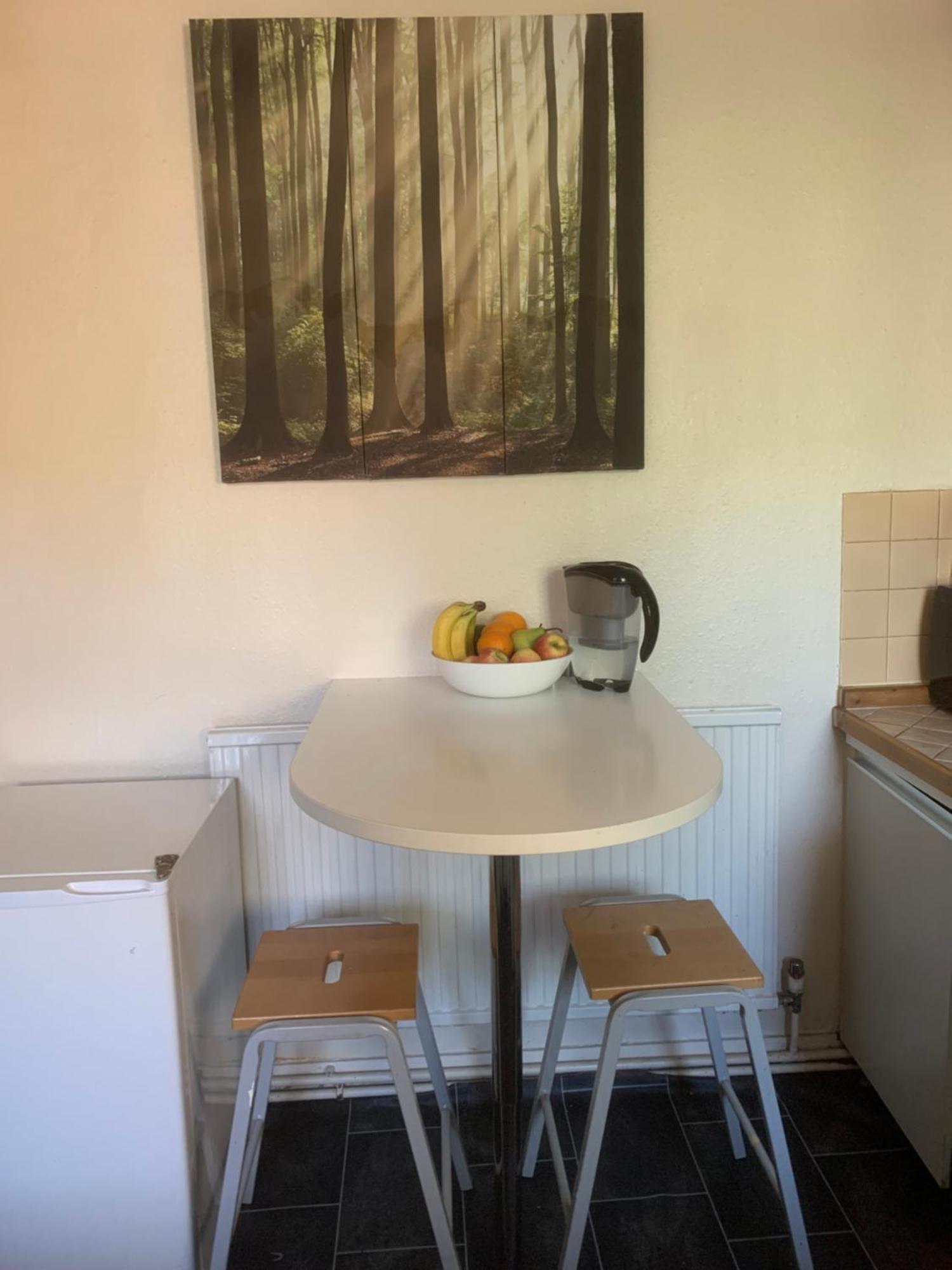 Central Location! Double Bedroom 2 Mins Walk From Battersea Power Underground Station! London Exterior foto